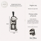 Pandantiv „Chipul Muzei” din argint 925, bijuterie sculpturală realizată manual pentru suflete creative, în stil boho și rustic | Art Diva