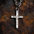 Pandantiv cruce Răstignirea pentru bărbați din argint sterling 925 cu relief Iisus Hristos, Art Diva