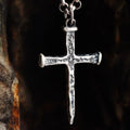 Pandantiv cruce pentru bărbați din argint 925 – simbol al credinței în stil boho și rustic, handmade, Art Diva
