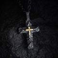 Pandantiv cruce cu relief din argint 925 și accent auriu – simbol al credinței, bijuterie handmade, Art Diva
