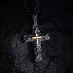 Pandantiv cruce cu relief din argint 925 și accent auriu – simbol al credinței, bijuterie handmade, Art Diva
