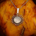 Pandantiv Rază de soare din argint 925 oxidat – talisman handmade pentru lumină și speranță, stil boho rustic, Art Diva