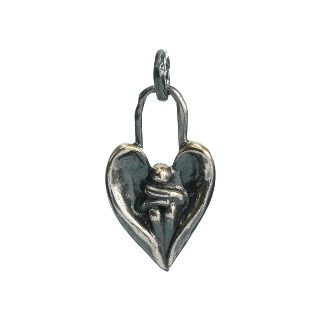 Pandantiv „Îmbrățișarea îngerului” din argint 925 – talisman pentru alinare și protecție, bijuterie sculpturală oxidată în stil boho și rustic | Art Diva