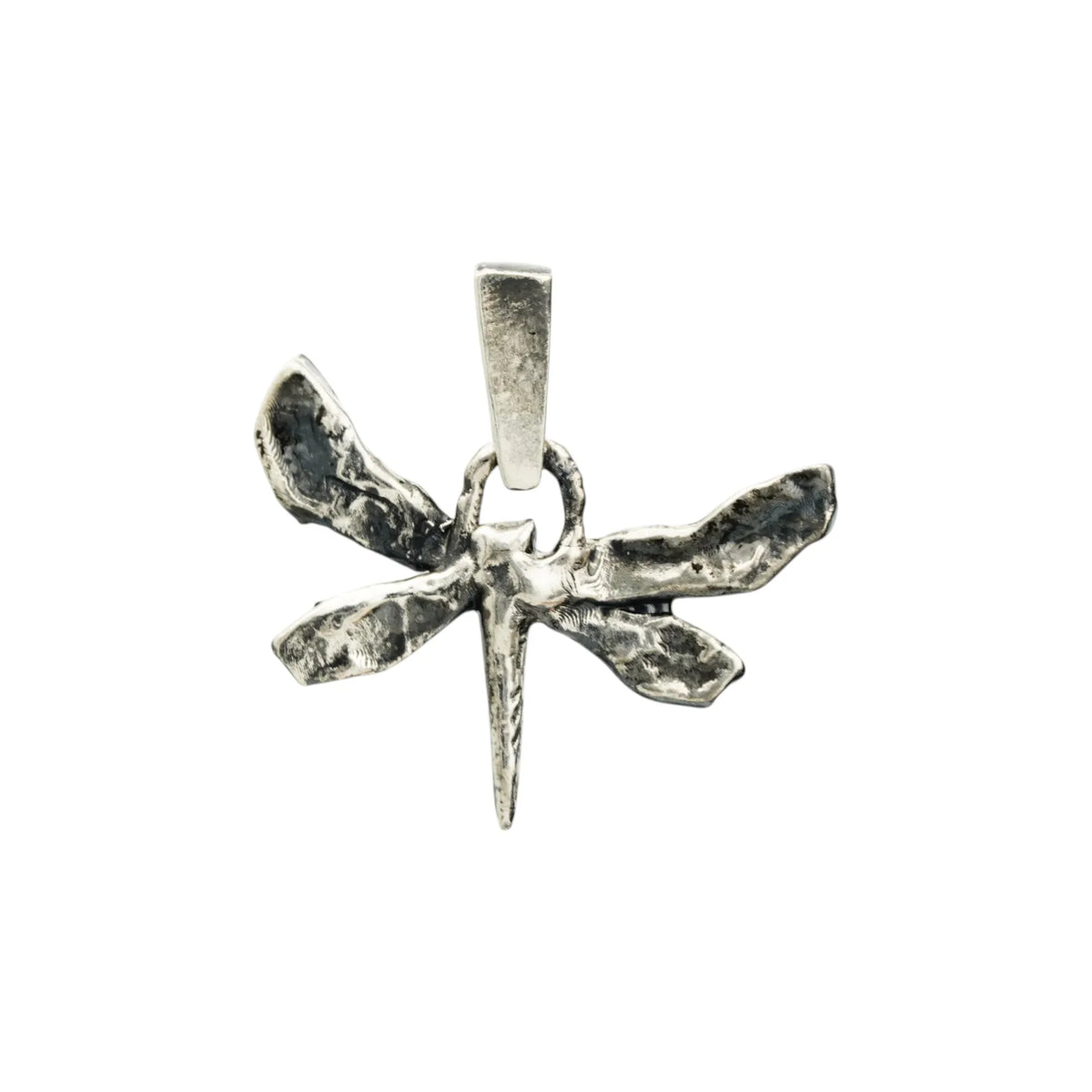 Pandantiv „Libelulă” din argint 925 – talisman pentru schimbare, ușurință și libertate interioară, realizat manual în stil boho | Art Diva