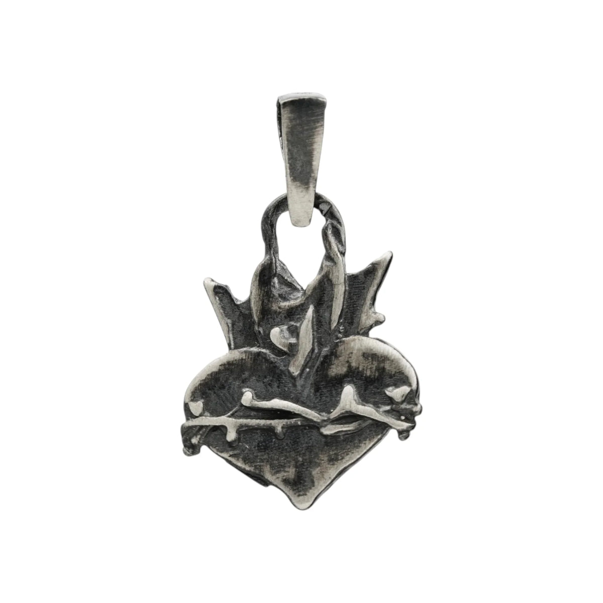 Pandantiv „Sfânta Inimă” din argint 925 – talisman creștin pentru credință și protecție | Art Diva
