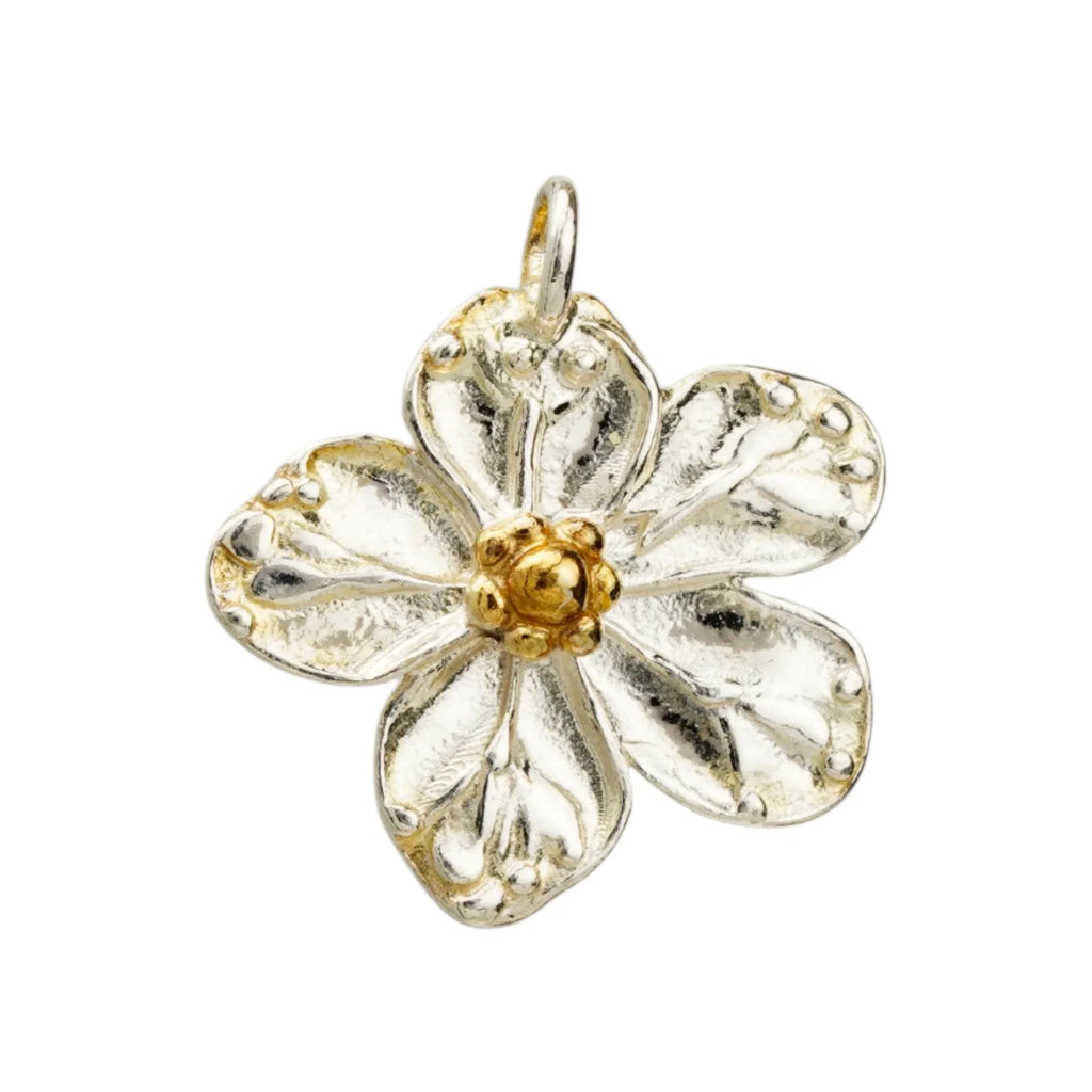 Pandantiv „Floare de cireș” handmade din argint 925 cu accente aurii – simbol al primăverii, al purității și al unui nou început | Art Diva