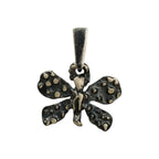 Pandantiv „Fluture mic” din argint 925 – talisman boho al schimbării și al ușurinței, bijuterie sculpturală și cadou pentru mamă, fiică sau prietenă | Art Diva
