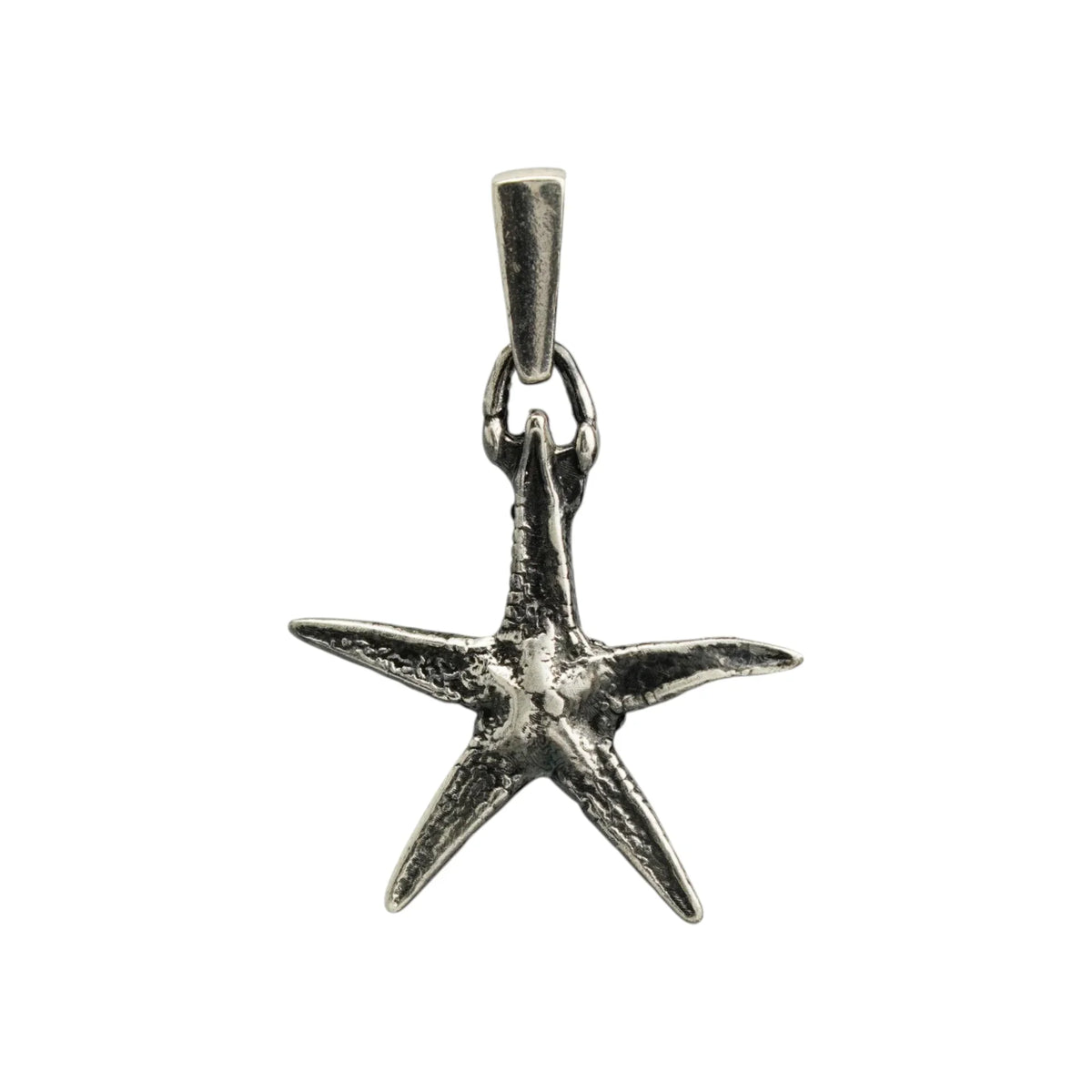 Pandantiv „Stea de mare” din argint 925 oxidat – talisman pentru noroc și seninătate, bijuterie sculpturală în stil boho și rustic | Art Diva