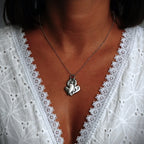 Pandantiv „Inimă dublă” din argint 925 – bijuterie sculpturală în stil boho și rustic | Art Diva