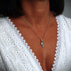 Pandantiv „Pisică” oxidat din argint 925 – talisman pentru intuiție, grație și protecție, bijuterie în stil boho și rustic pentru iubitorii de pisici | Art Diva