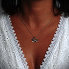 Pandantiv „Libelulă” din argint 925 – talisman pentru schimbare, ușurință și libertate interioară, realizat manual în stil boho | Art Diva