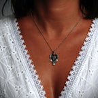 Pandantiv „Înger pe Cruce” din argint 925 – talisman handmade pentru protecție și lumină, bijuterie sculpturală în stil boho și rustic | Art Diva