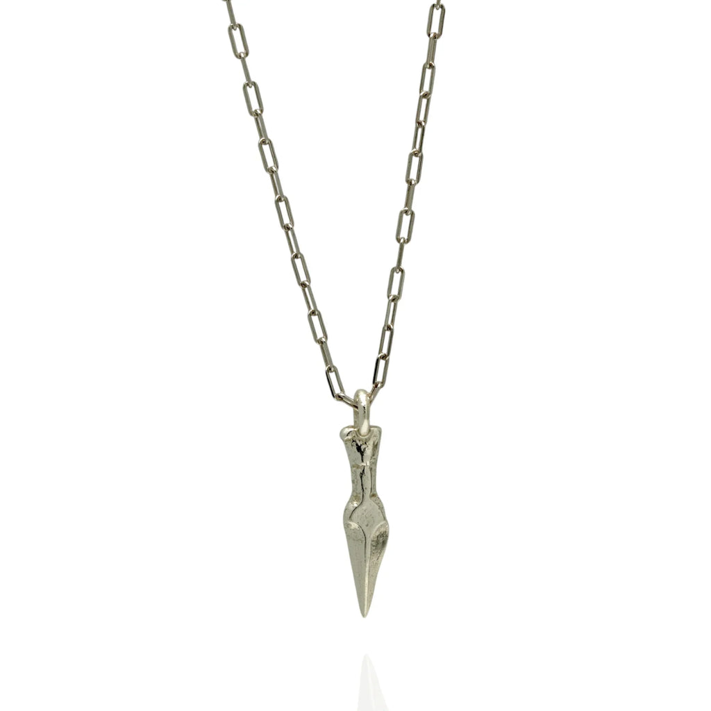Pandantiv pumnal din argint 925 – talisman handmade pentru bărbați, simbol al forței, în stil boho rustic | Art Diva