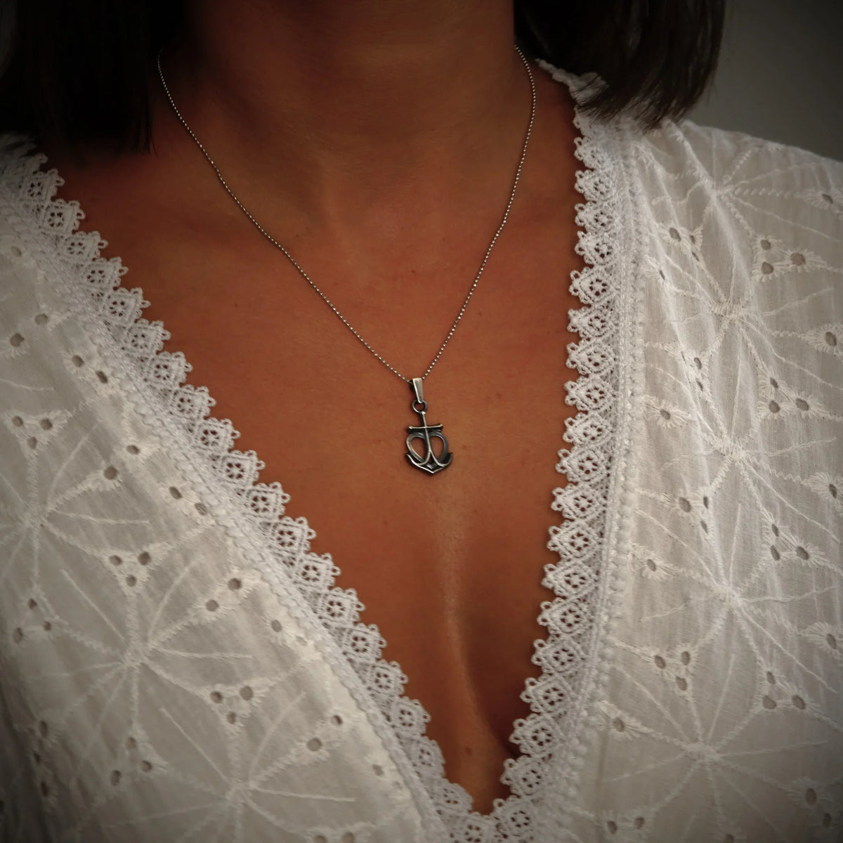 Pandantiv „Credință • Speranță • Iubire” din argint 925 – talisman maritim, bijuterie sculpturală în stil boho și rustic | Art Diva