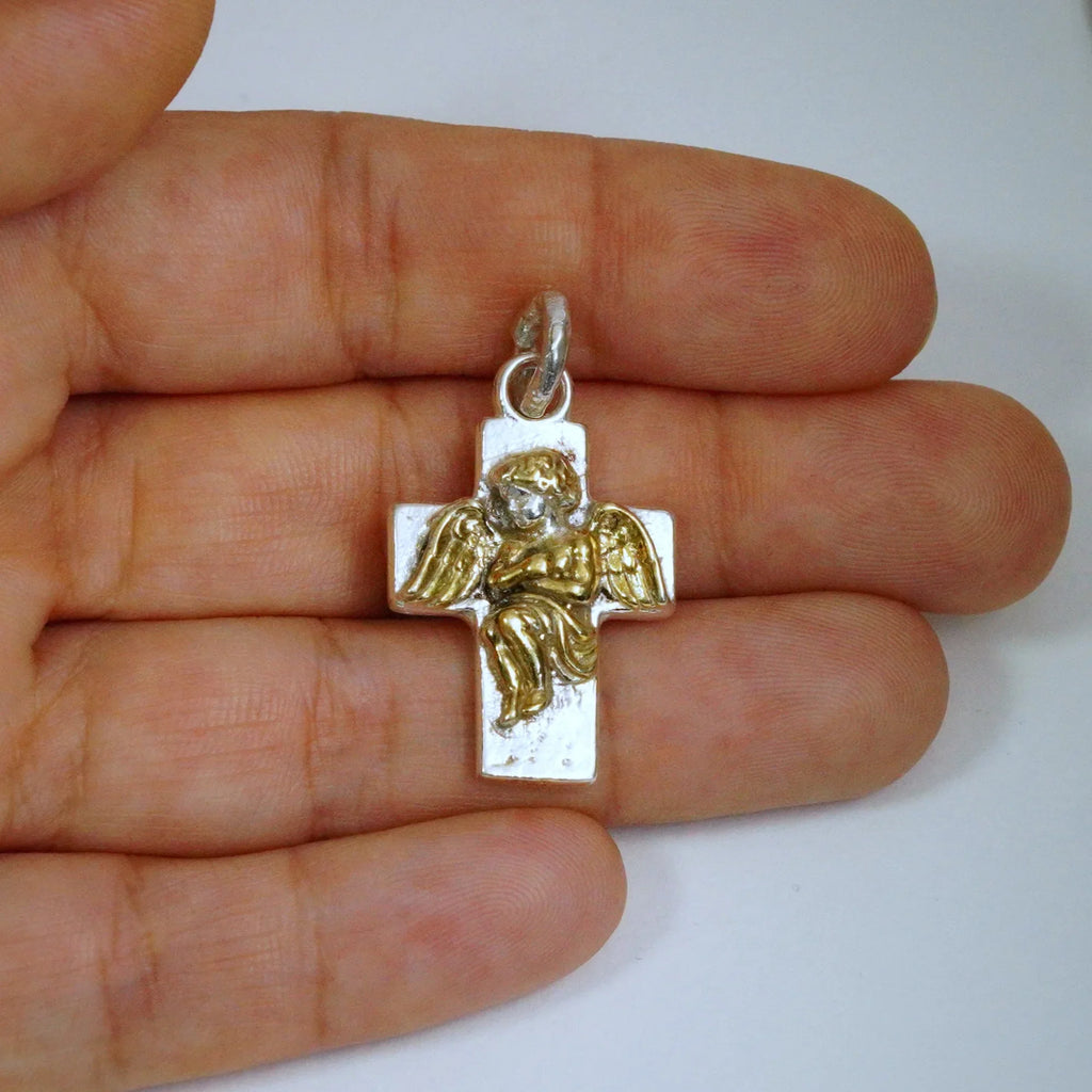Pandantiv „Îmbrățișarea Îngerului” din argint 925 – talisman handmade pentru iubire și protecție, bijuterie sculpturală în stil boho și rustic | Art Diva