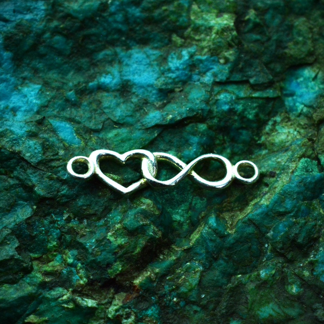 Element de brățară „Inimă și Infinit” din argint 925 – element de legătură minimalist, realizat manual | Art Diva