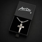 Cruce cu Isus Hristos din argint sterling 925 – pandantiv religios realizat manual, simbol al credinței și al protecției | Art Diva