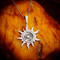 Pandantiv Ochiul lui Ra cu soare din argint 925 oxidat – talisman solar, bijuterie sculpturală handmade în stil boho, Art Diva