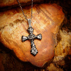 Pandantiv Cruce cu Trandafir din argint 925 – design oxidat boho-rustic | Art Diva