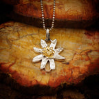 Element floare de colț din argint 925 cu accente aurii – talisman boho pentru armonie, handmade, Art Diva