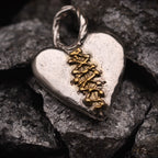Pandantiv „Inimă petecită” din argint 925 cu accente aurii – lustruit manual, talisman pentru iubire, speranță și vindecare, bijuterie sculpturală în stil boho și rustic | Art Diva