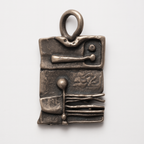 Pandantiv „Abstracție arhitecturală” din argint 925 – bijuterie sculpturală handmade în stil boho și rustic | Art Diva