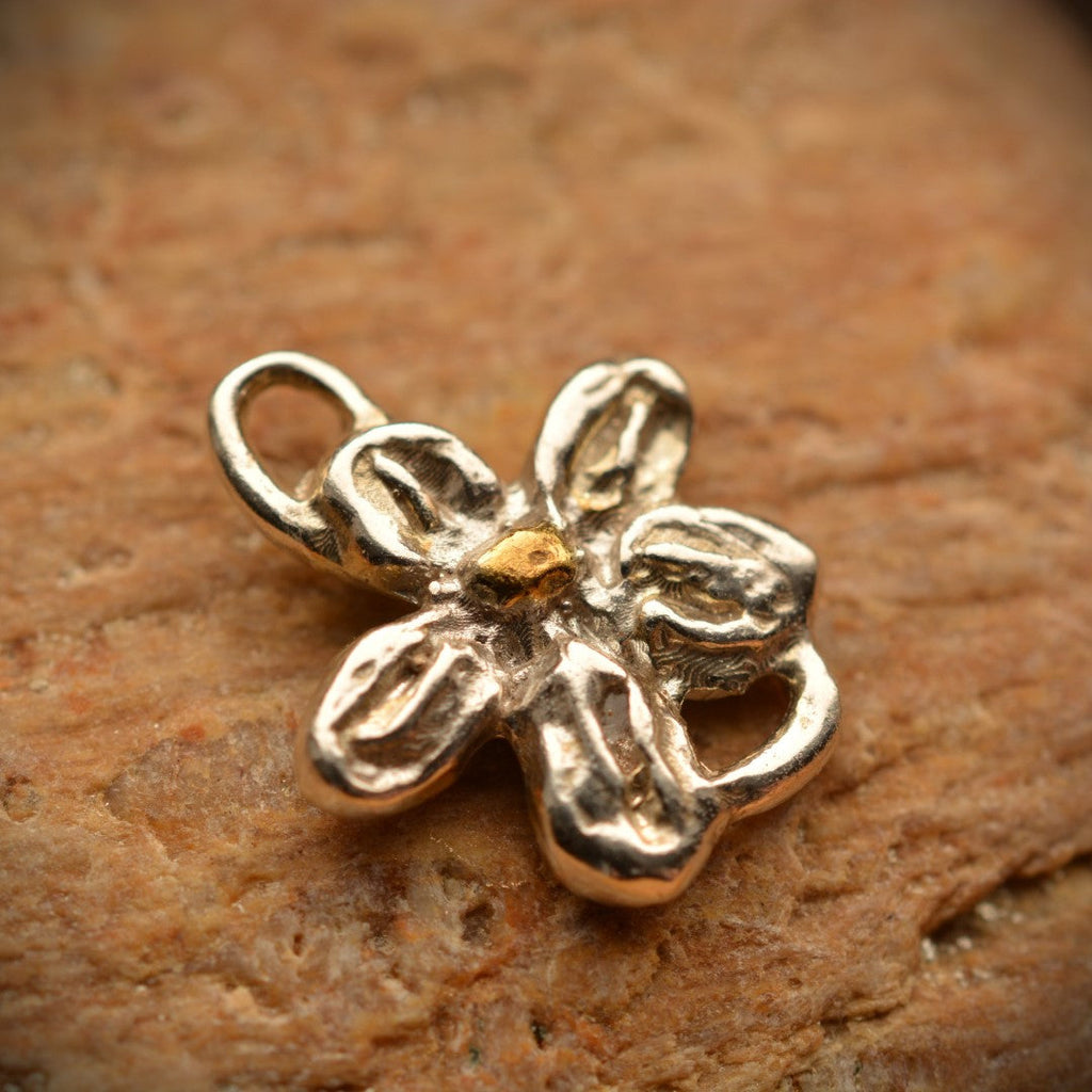 Pandantiv floare din argint 925 – talisman boho pentru armonie | Art Diva