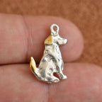 Pandantiv cățel din argint 925 cu accente aurii – talisman handmade pentru loialitate și iubitori de animale, Art Diva