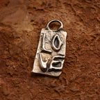 Pandantiv „LOVE” din argint 925 – talisman sculptural al iubirii, bijuterie simbolică realizată manual în stil boho, cadou ideal pentru mamă, fiică sau prietenă | Art Diva