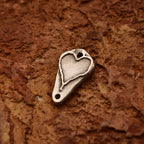 Pandantiv „Inimă” din argint 925, realizat manual – amuletă pentru iubire și protecție, bijuterie sculpturală în stil boho și rustic | Art Diva